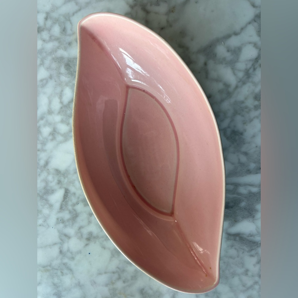 Vintage MCM Roselane Pottery Serving Dish Pink Gray Paisley Shaped A11